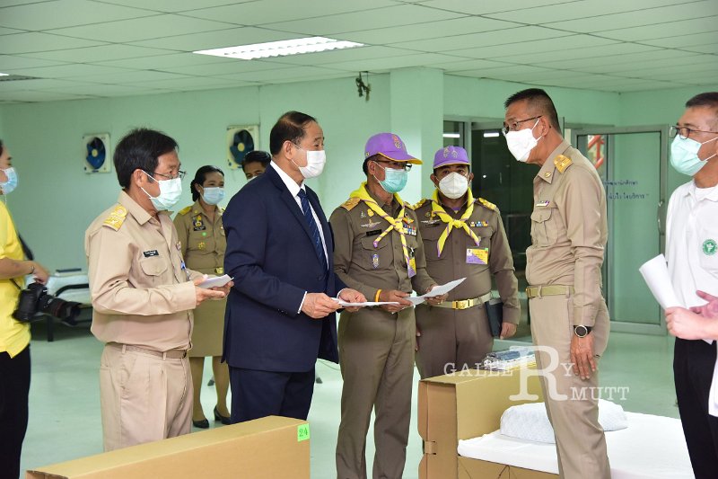 20210426-Governor inspects field hospitals-136.JPG